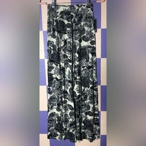 NWT Michael Lauren Pull-on Flare Pants in White Black Wallpaper Floral - Size XS